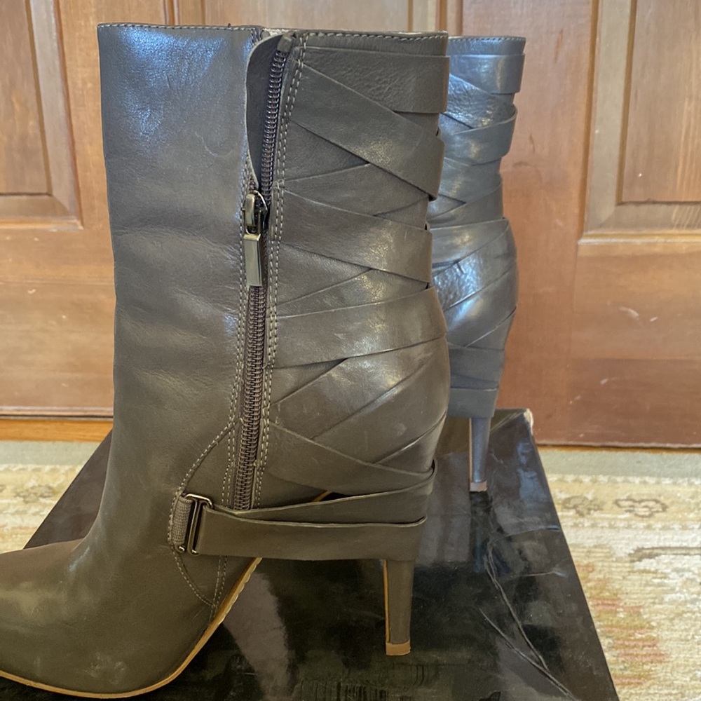 Boutique 9-dark gray boot. Gently used with box. - Picture 7 of 12